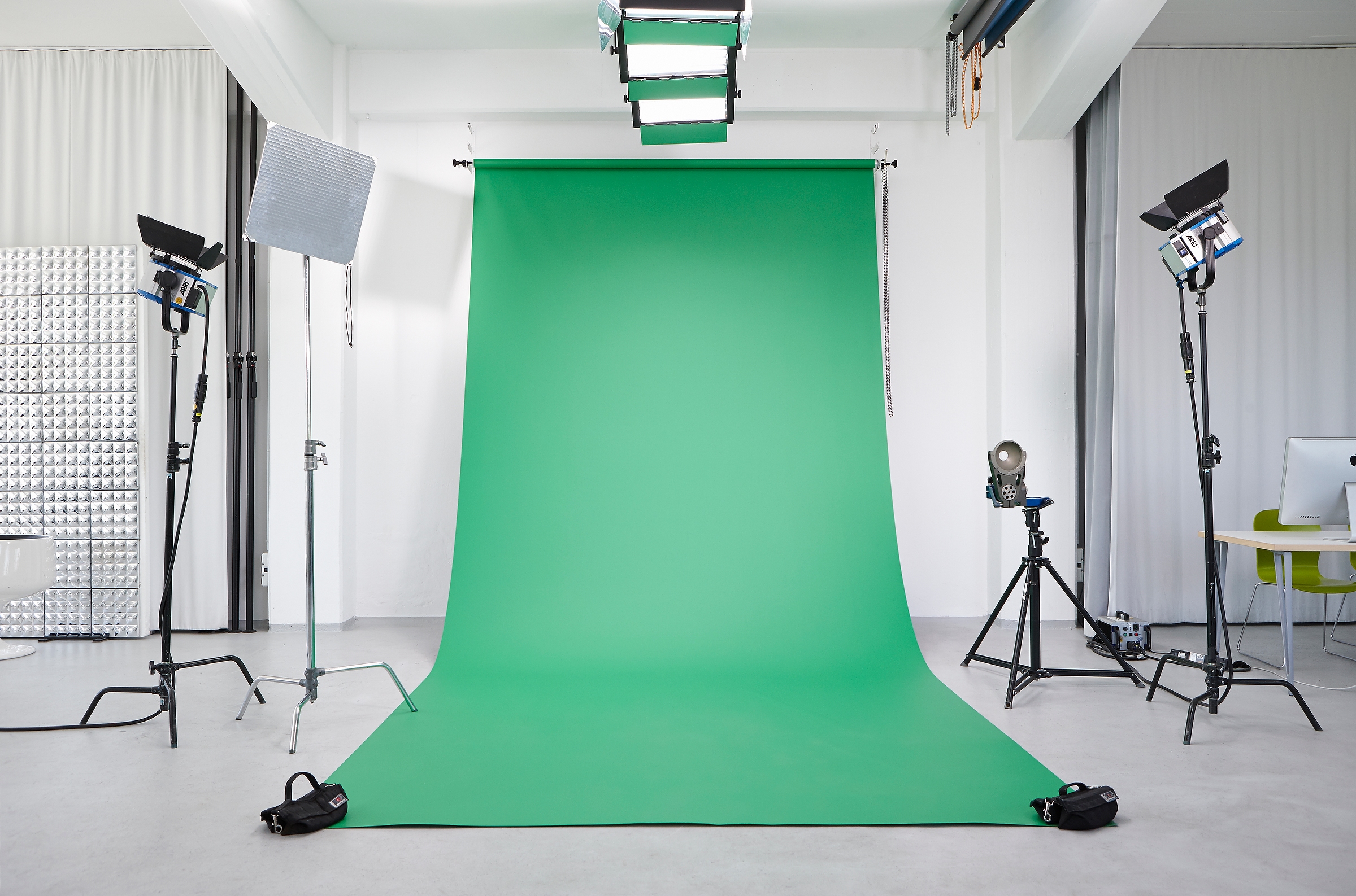 Greenscreen background